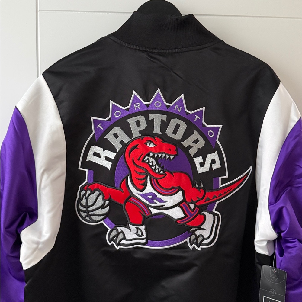 Mitchell & Ness Bomber Jacket - Picture 8 of 15